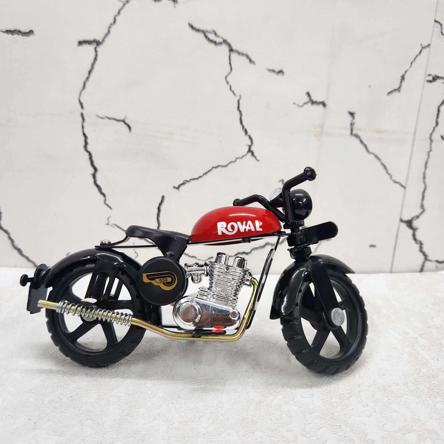 Royal Diecast Metal Bike (Size: 20 cm)